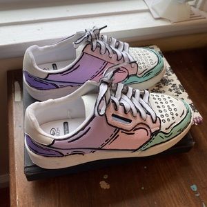 Painted Shoes, 2d Illusion